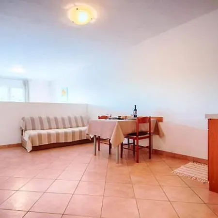 Bruna Lastovo-one Bedroom With Balcony And Sea View-vanilija Apartment *